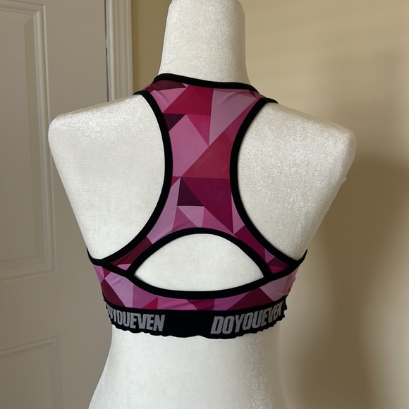 Medium M Geometric Pink DYE DoYouEven Do You Even Sports Bra Unpadded - Picture 2 of 2